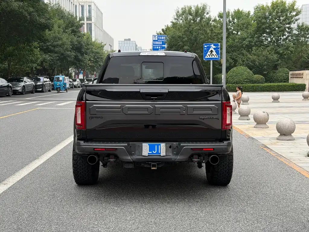 Ford F-150 Raptor 2018 — фото 27