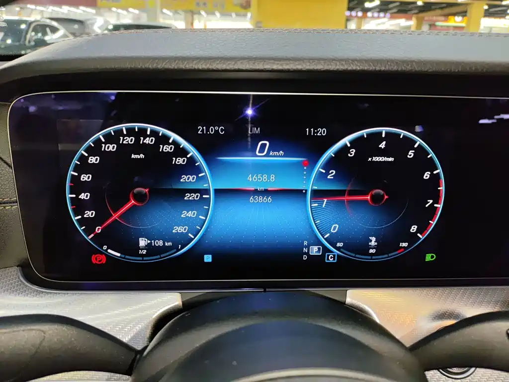 Mercedes-Benz E-Class 2022