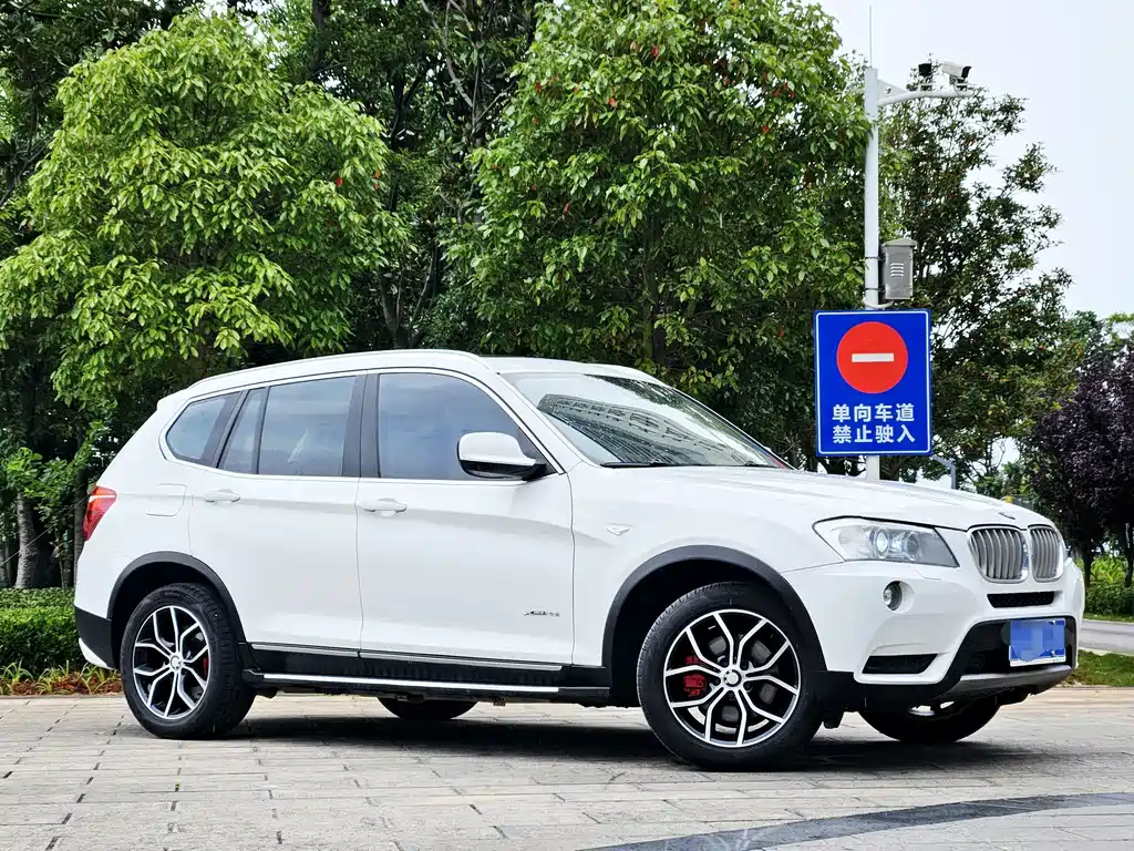 BMW X3 2012