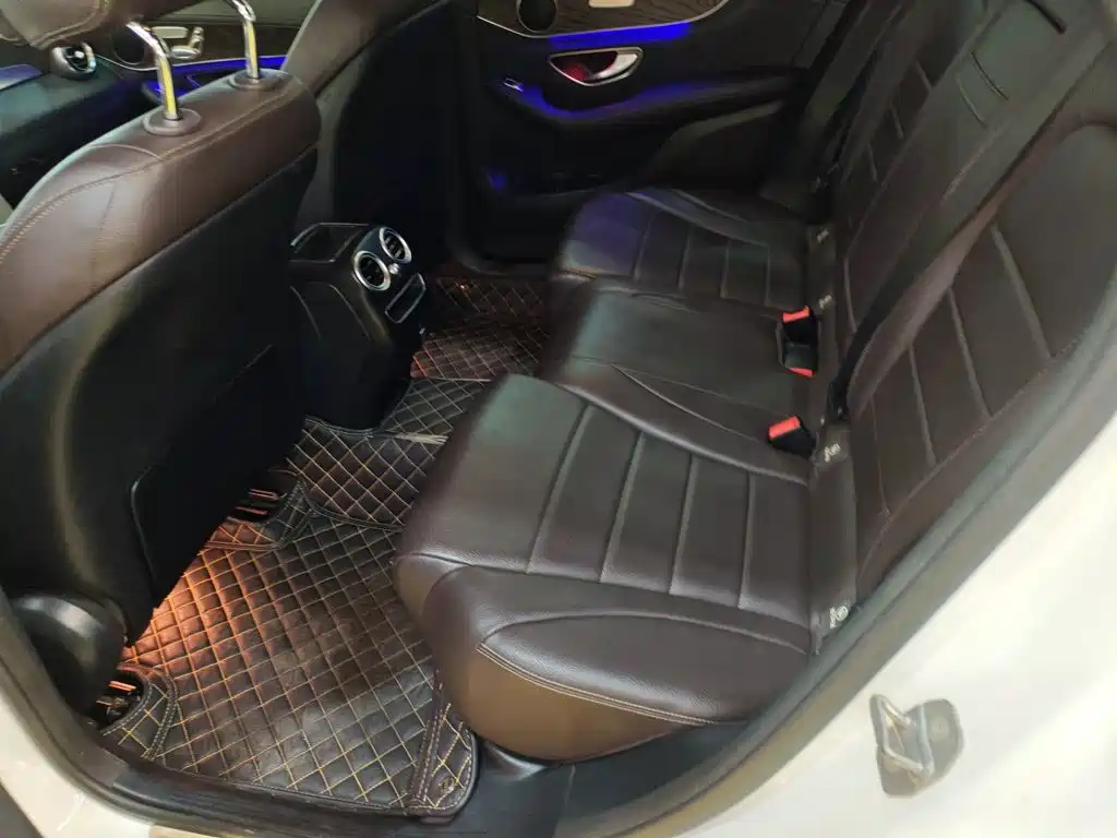 Mercedes-Benz GLC 2019 — фото 14