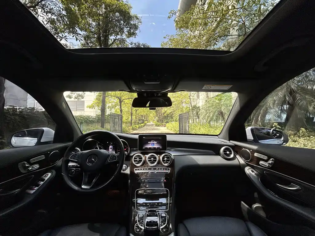Mercedes-Benz GLC 2019 — фото 13