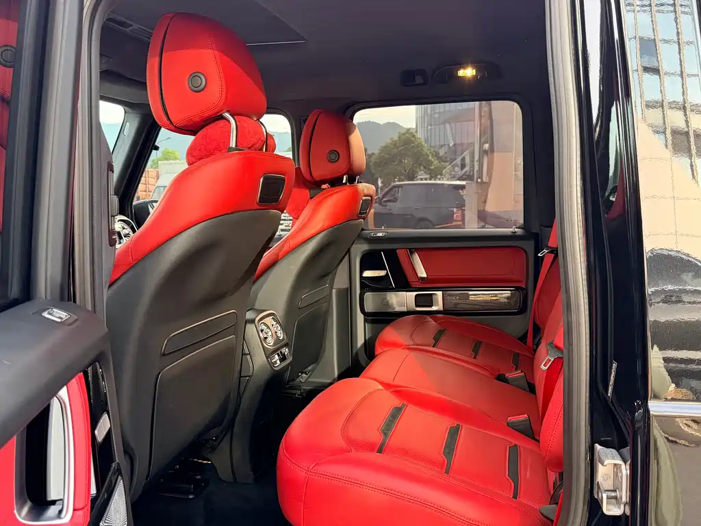Mercedes-Benz G-Class AMG 2023 — фото 10