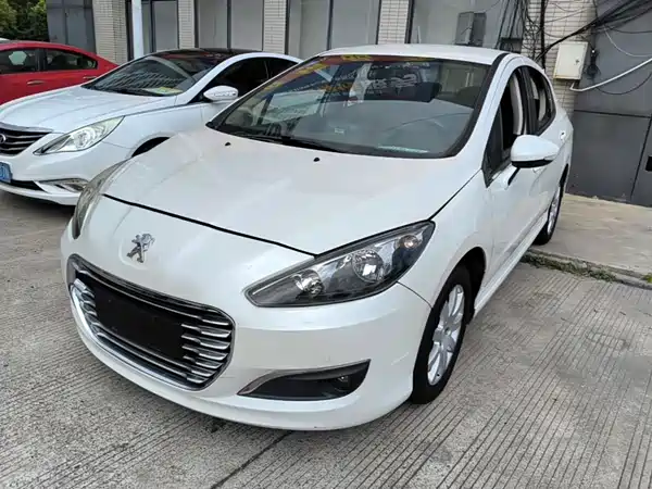 Peugeot 308 2016