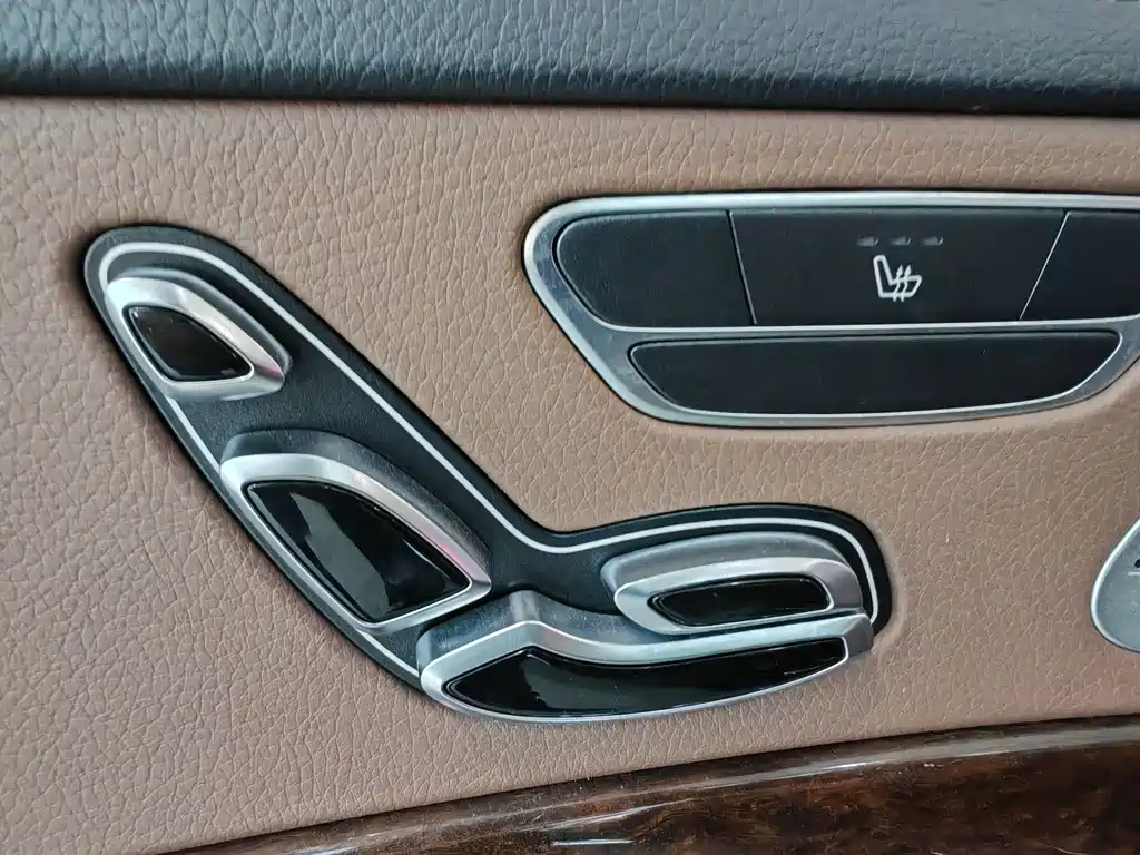Mercedes-Benz S-Class 2020 — фото 17