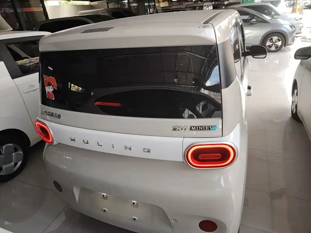 Wuling MINIEV 2025