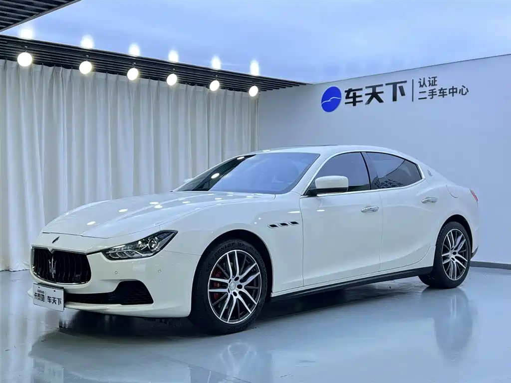 Maserati Ghibli 2016 — фото 1