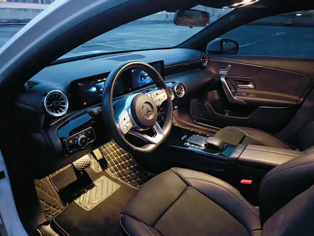 Mercedes-Benz A-Class 2021