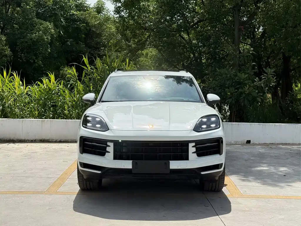 Porsche Cayenne 2024