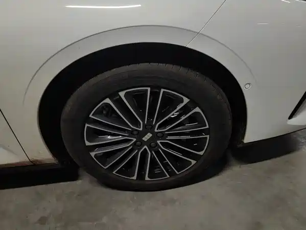 Geely Galaxy Starshine 8 2025