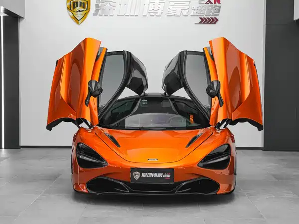 McLaren 720S 2018