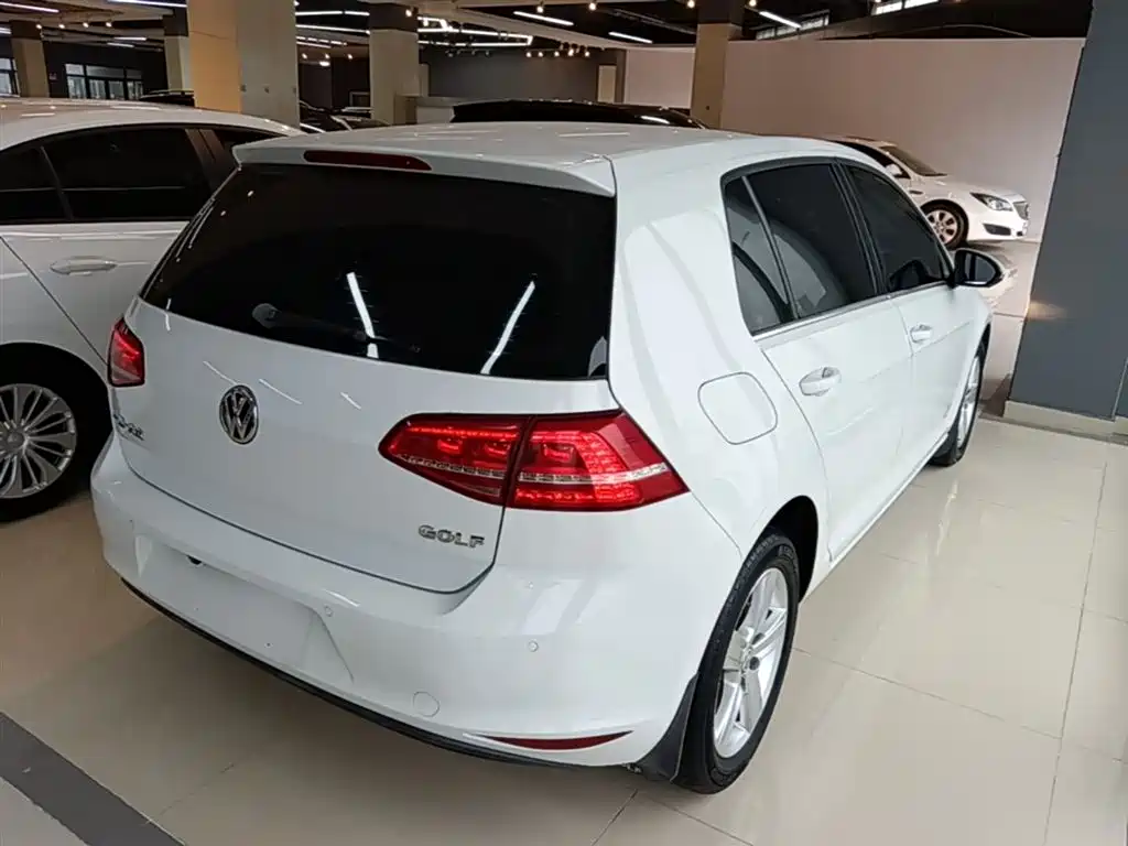 Volkswagen Golf 2015 — фото 7