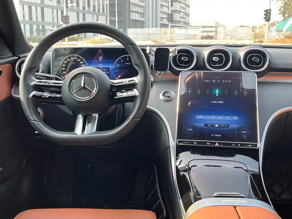 Mercedes-Benz C-Class 2022 — фото 11