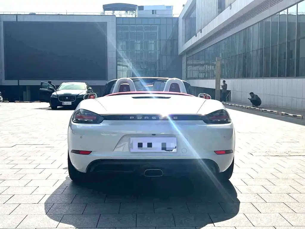 Porsche 718 2018