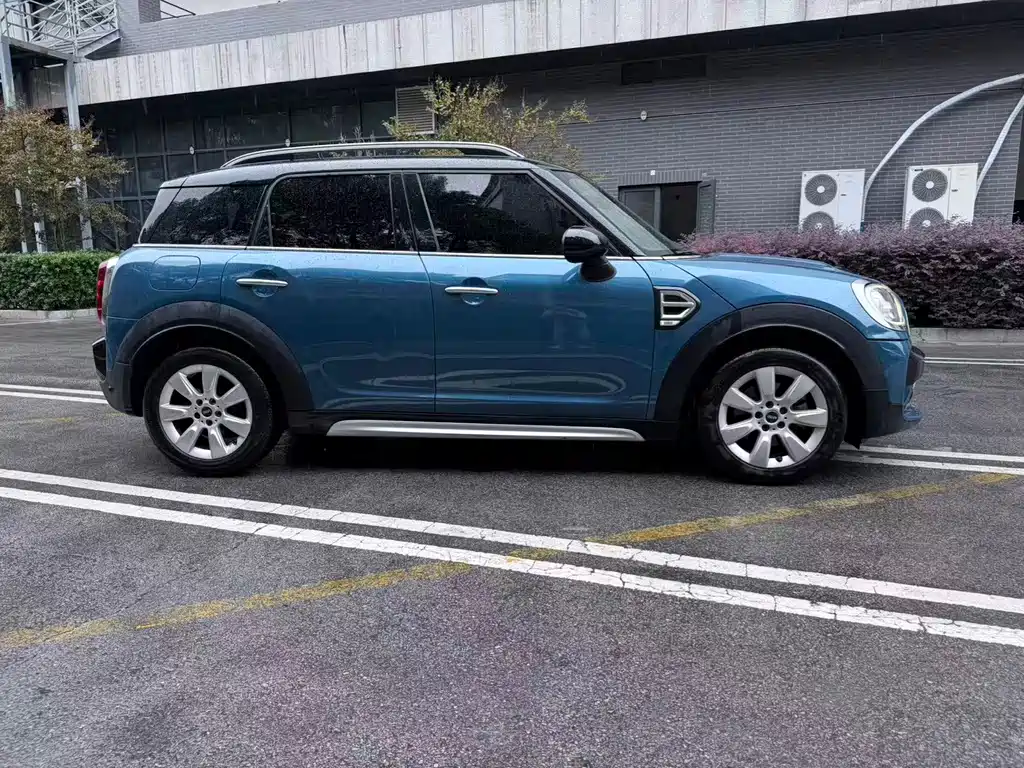 MINI Countryman 2019 — фото 4