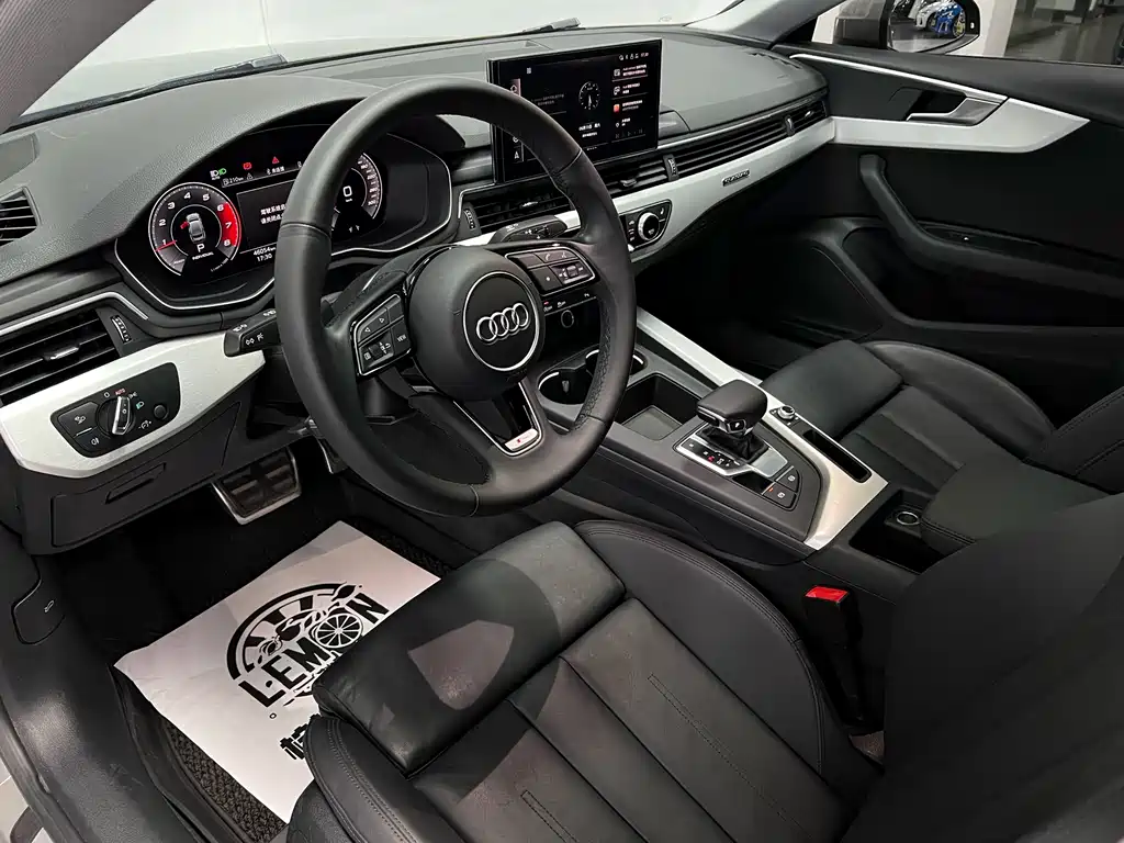 Audi A5 2021 — фото 31