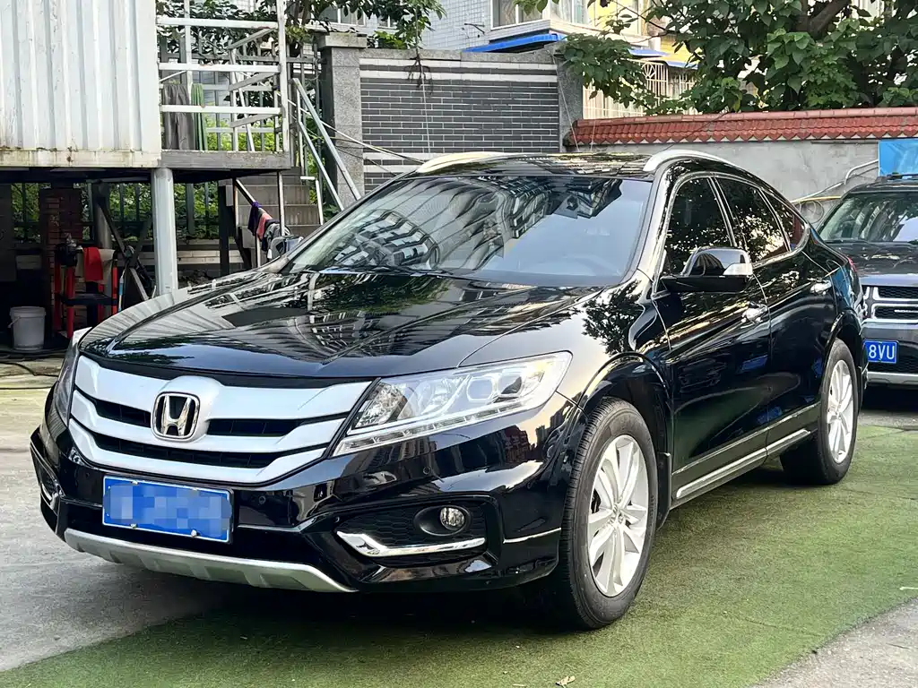 Honda Crosstour 2016