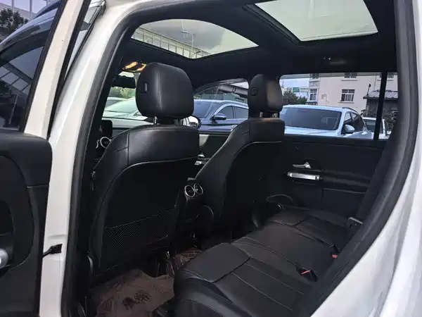 Mercedes-Benz GLB 2022