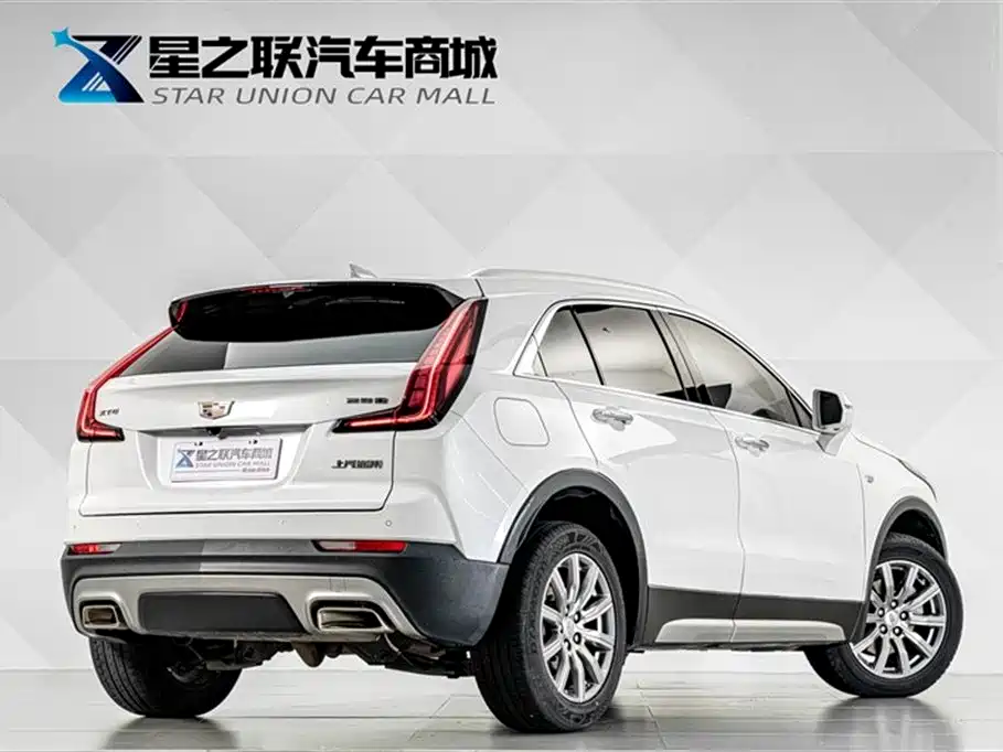 Cadillac XT4 2020 — фото 6