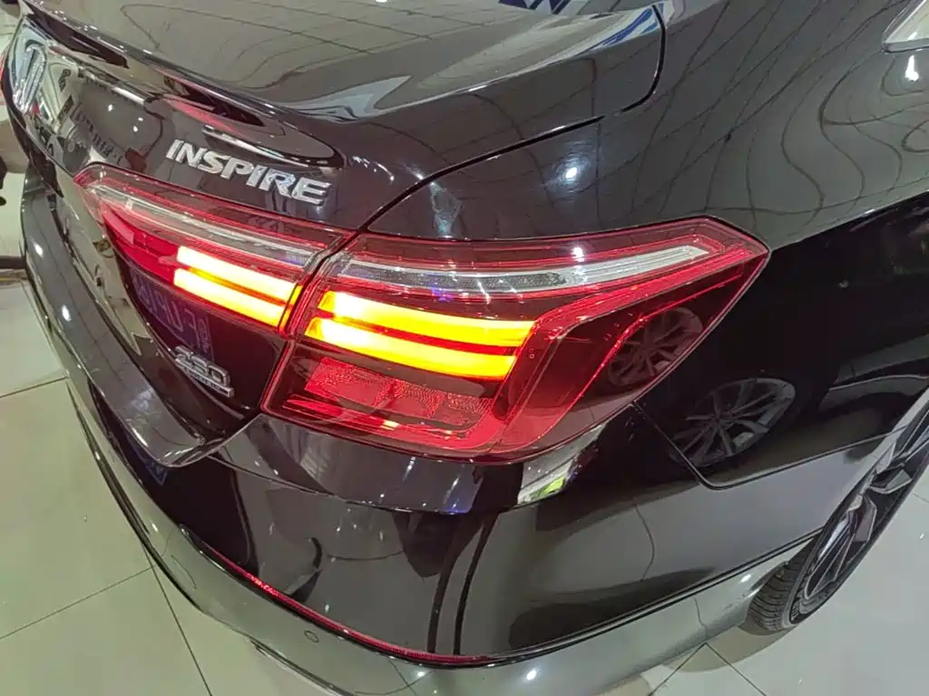 Honda Inspire 2023 — фото 8