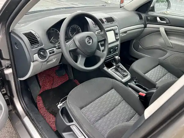 Skoda Octavia 2014