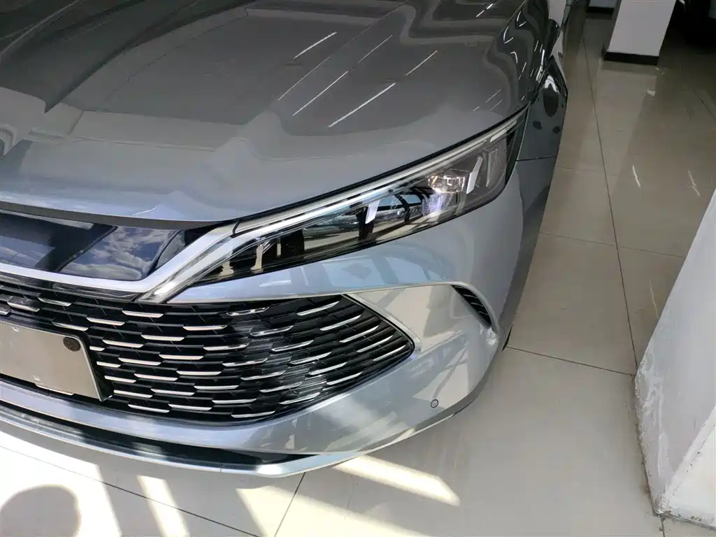 BYD Qin L 2025 — фото 24
