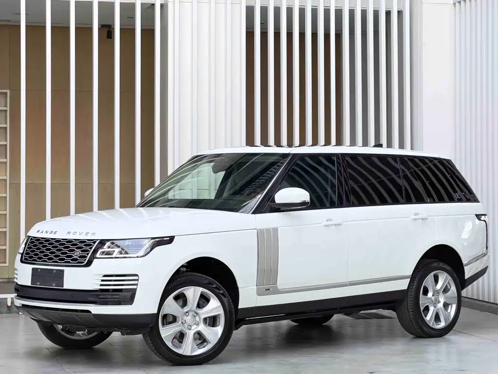 Land Rover Range Rover 2019 — фото 1