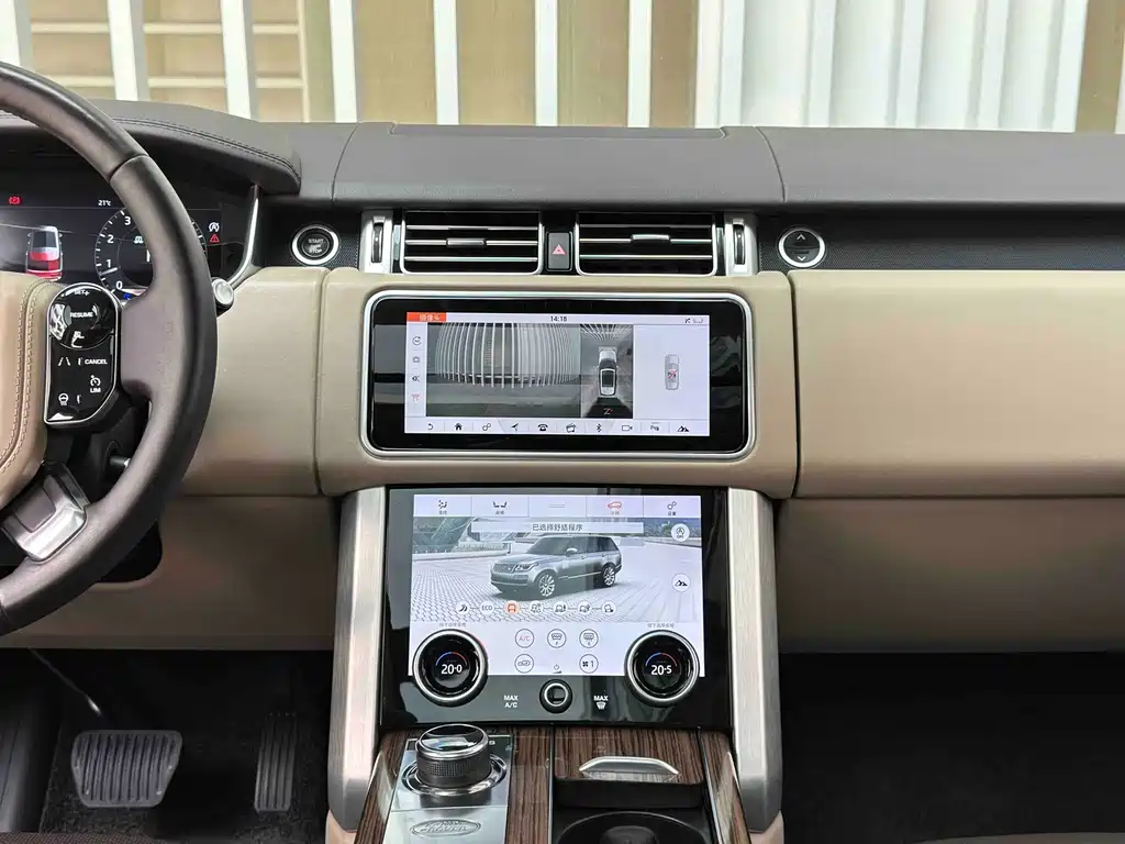 Land Rover Range Rover 2019 — фото 16