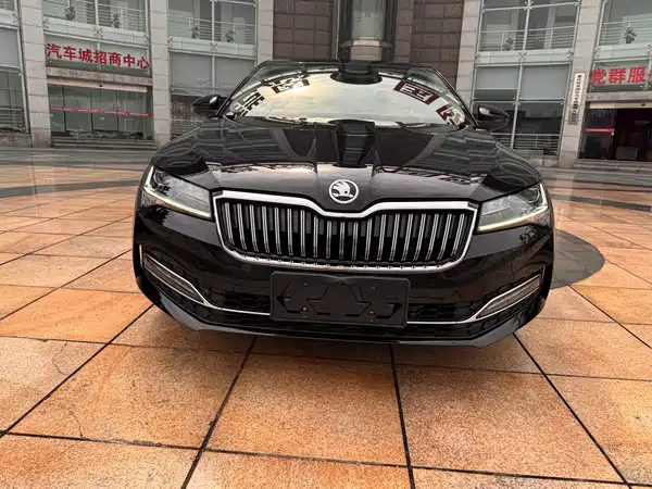 Skoda Superb 2023