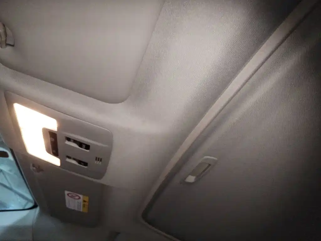 Toyota RAV4 2016 — фото 18