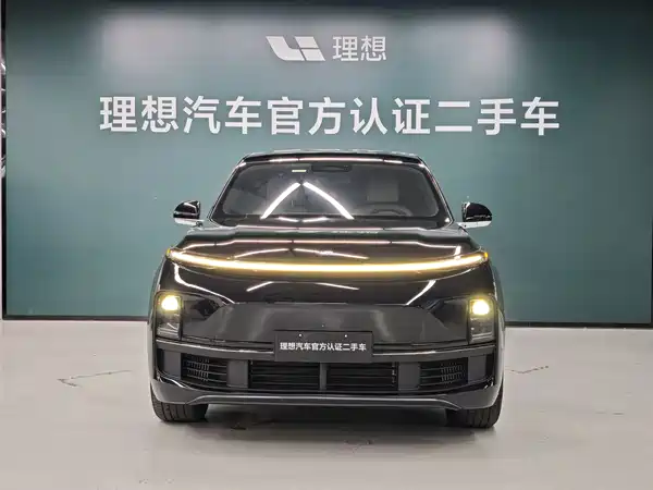 Li Auto L8 2023