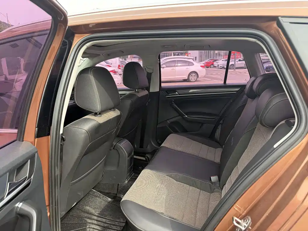 Volkswagen C-Trek 2017 — фото 5