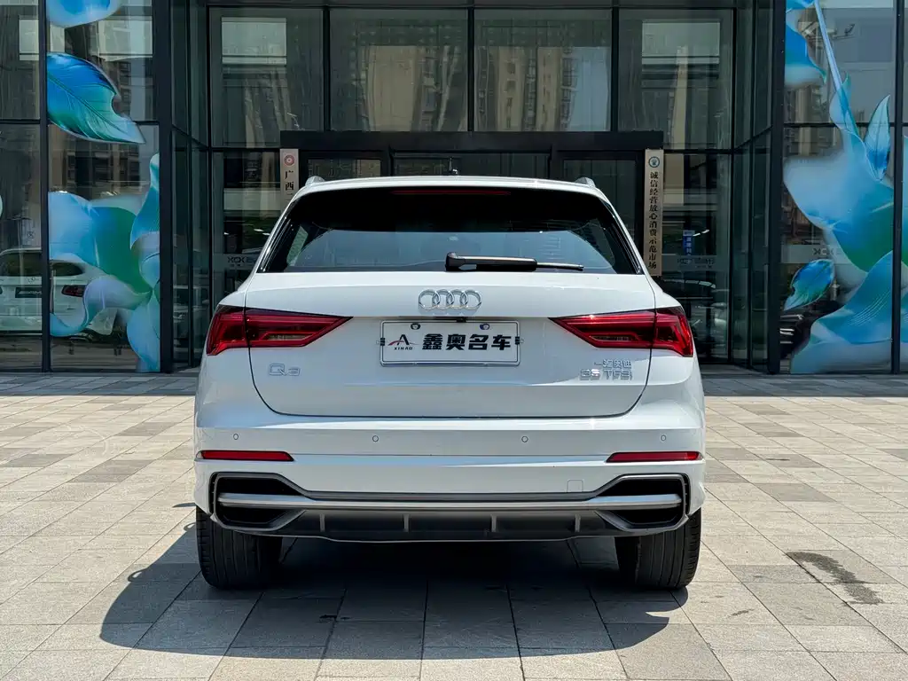 Audi Q3 2019 — фото 5