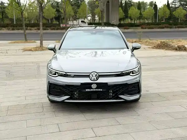 Volkswagen Golf 2026