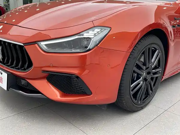 Maserati Ghibli 2022