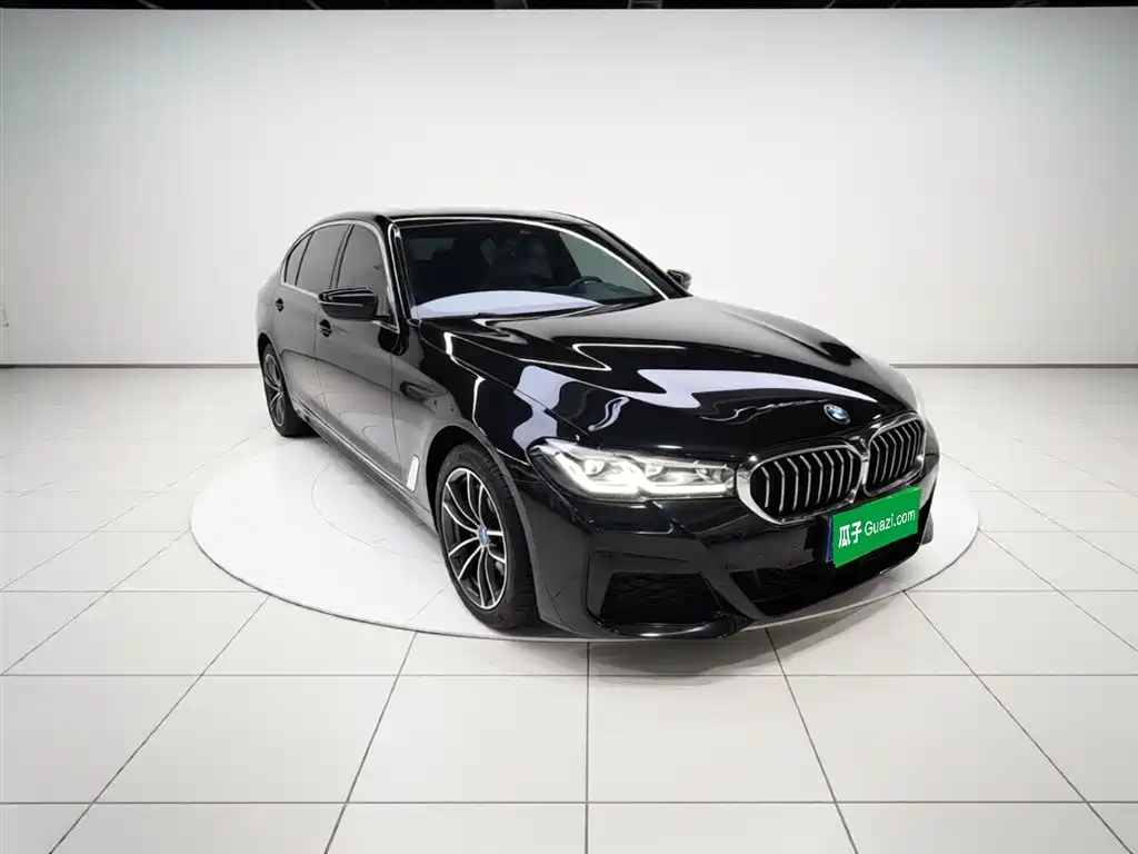 BMW 5 Series 2021 — фото 4