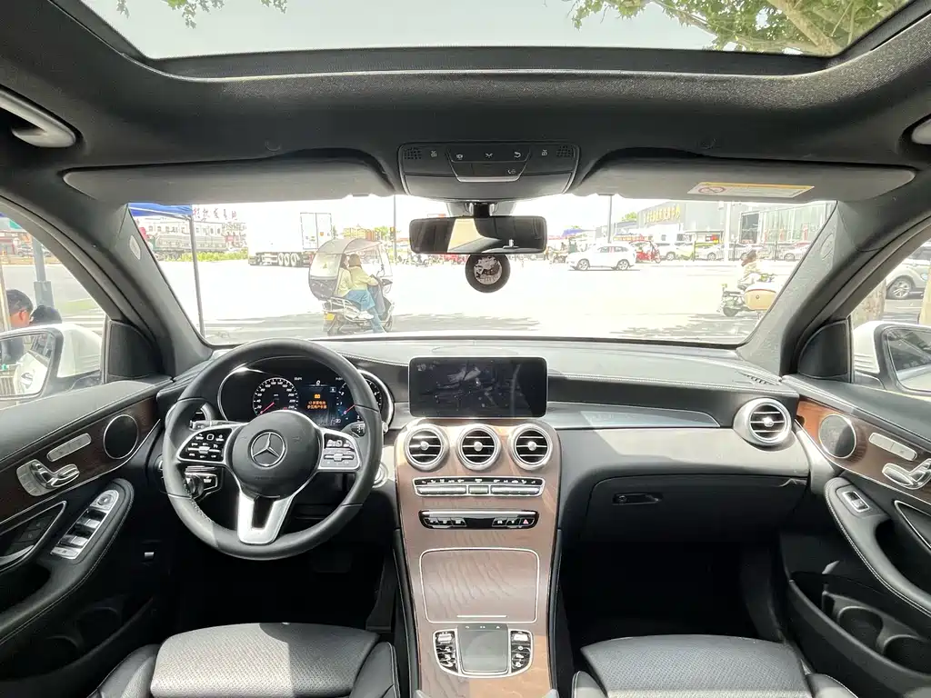 Mercedes-Benz GLC 2022