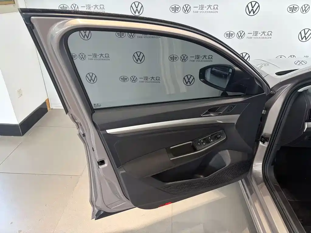 Volkswagen Bora 2021 — фото 11
