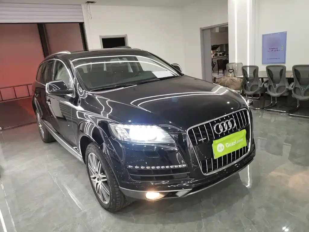 Audi Q7 2015 — фото 23
