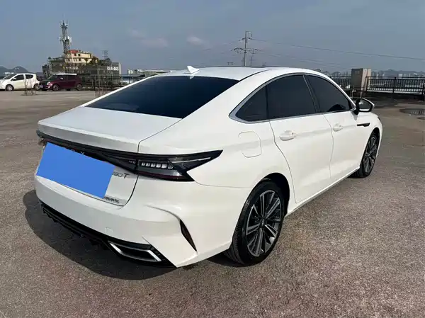 Chery Arrizo 8 2024