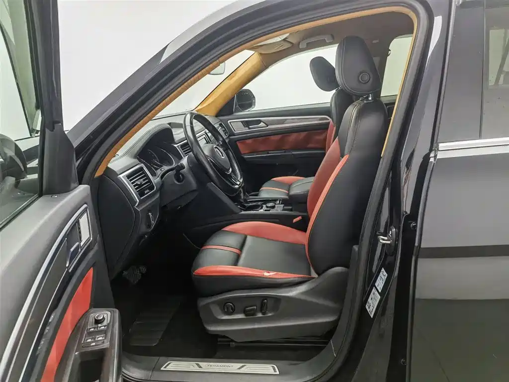 Volkswagen Teramont 2019 — фото 10