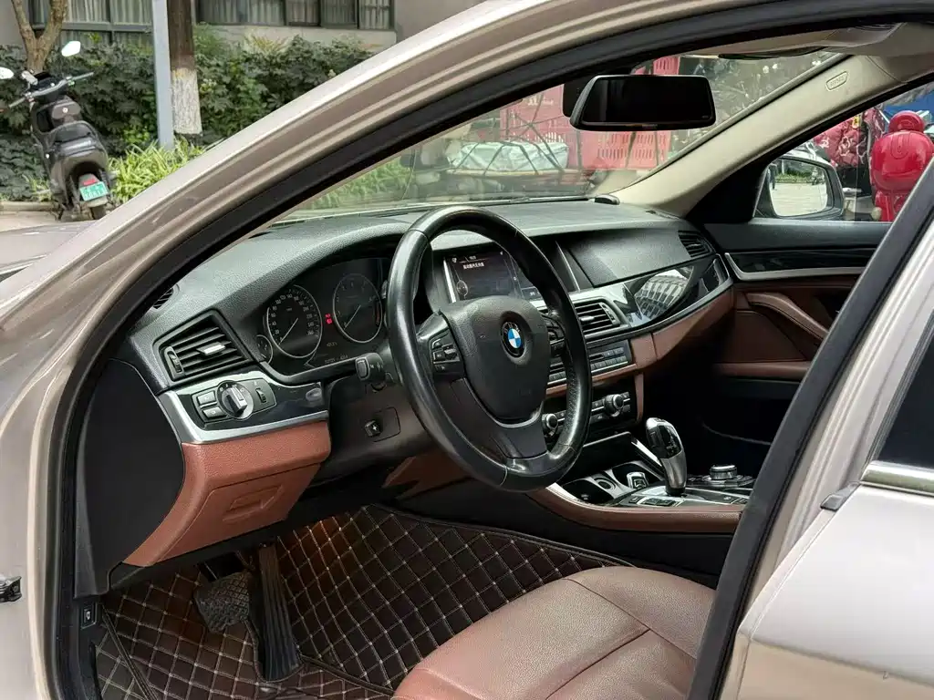 BMW 5 Series 2016