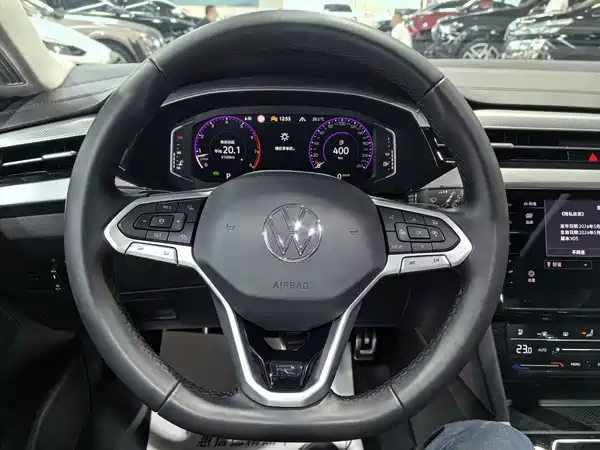 Volkswagen CC 2025