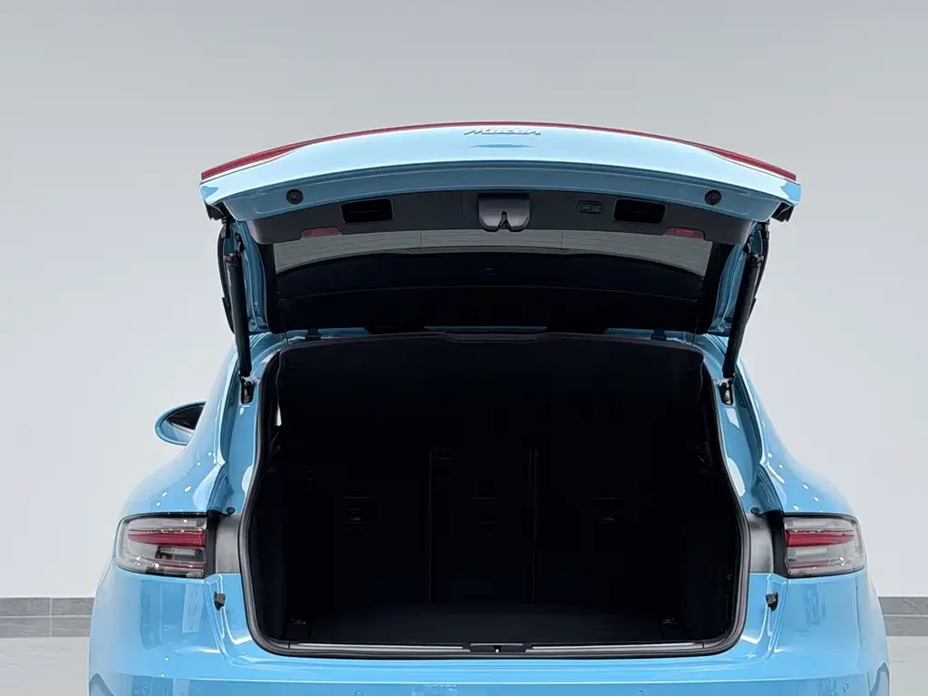 Porsche Macan 2021 — фото 27