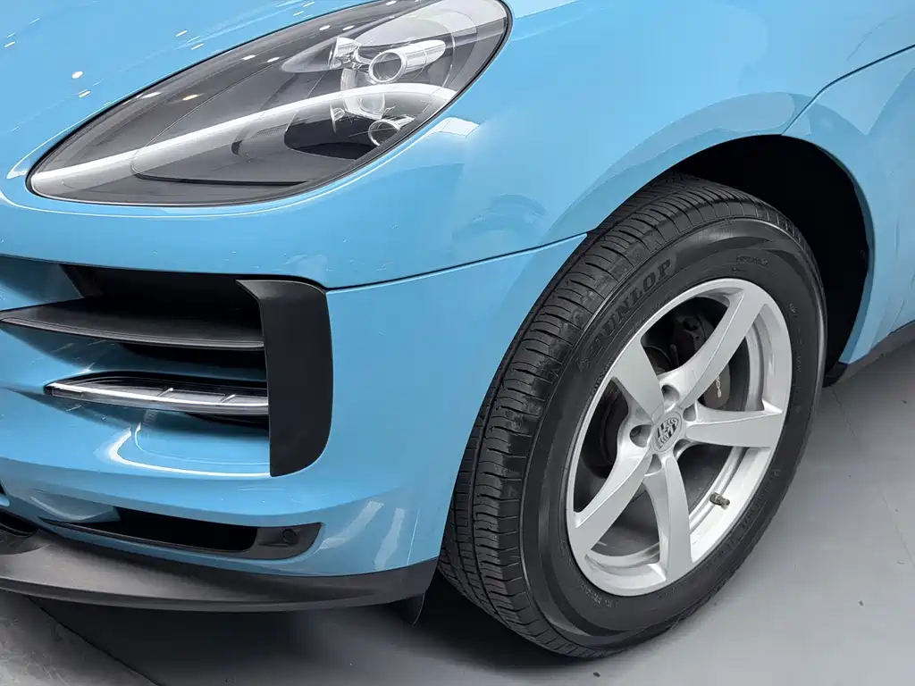 Porsche Macan 2021 — фото 20
