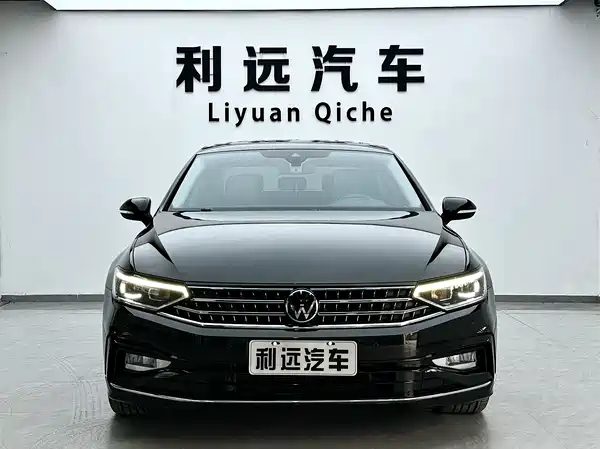 Volkswagen Magotan 2023