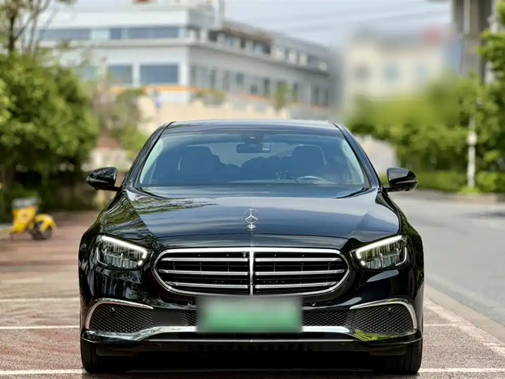 Mercedes-Benz E-Class New Energy 2022 — фото 24