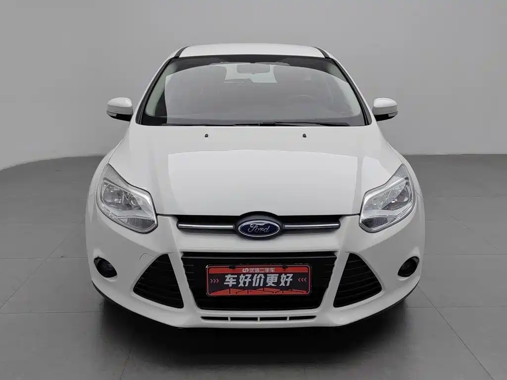 Ford Focus 2013 — фото 3