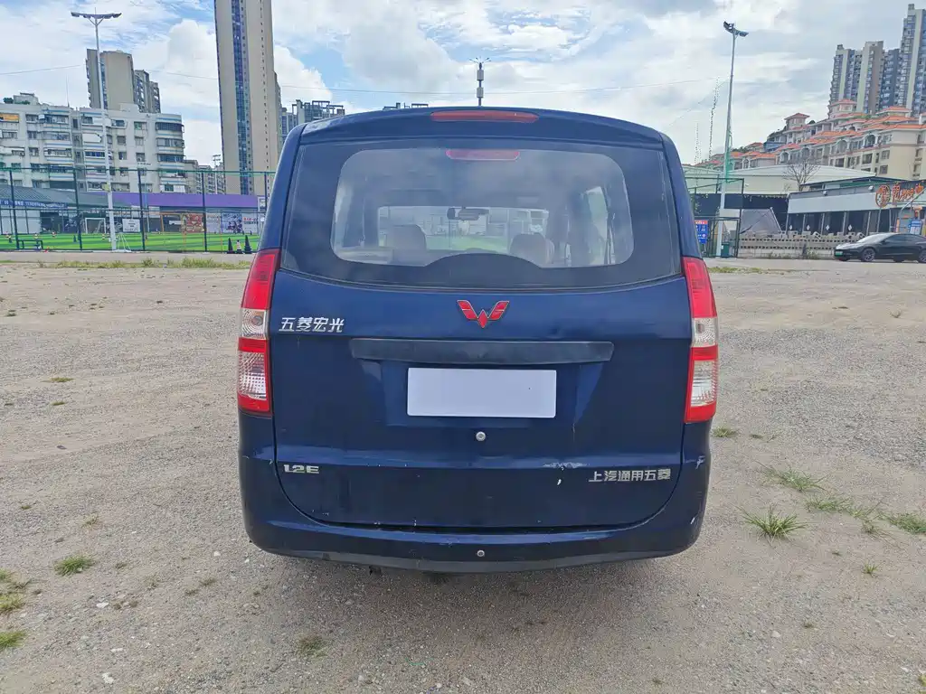 Wuling Hongguang 2014 — фото 14