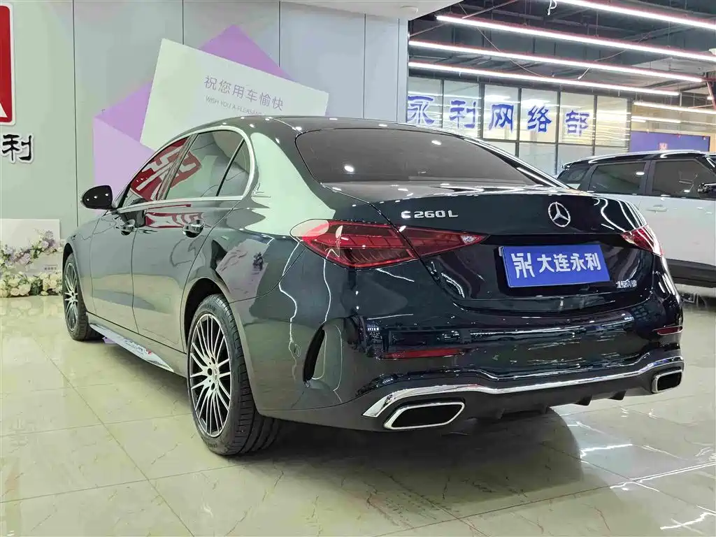 Mercedes-Benz C-Class 2023 — фото 6