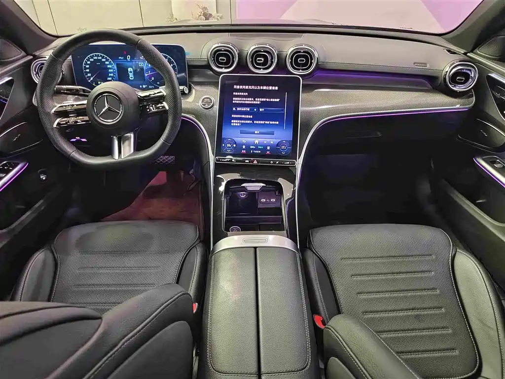 Mercedes-Benz C-Class 2023 — фото 11